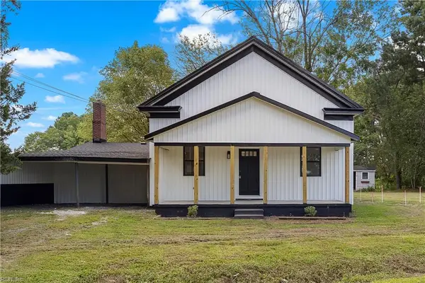 1325 Buckhorn Drive, Suffolk, VA 23437