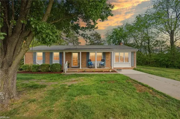 8157 Glass Road, Hayes, VA 23072