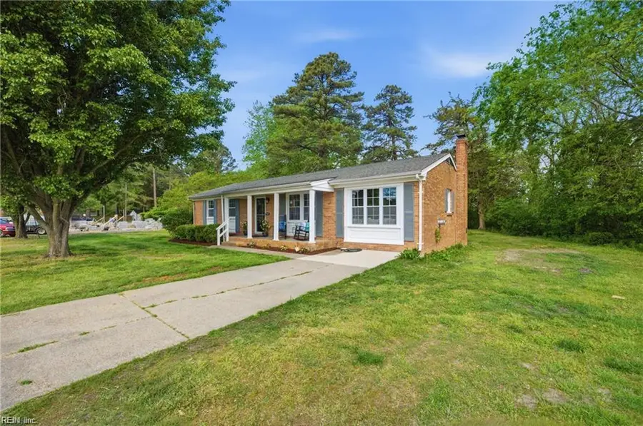 8157 Glass Road, Hayes, VA 23072 - #3