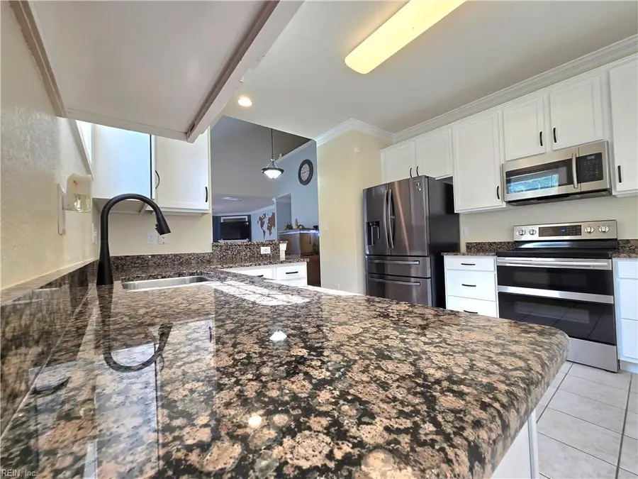 1349 Myrica Pl Place, Virginia Beach, VA 23454 - #2