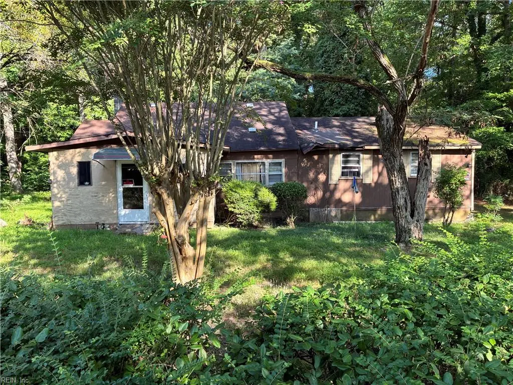 307 Church Rd Road, Yorktown, VA 23690 - #1