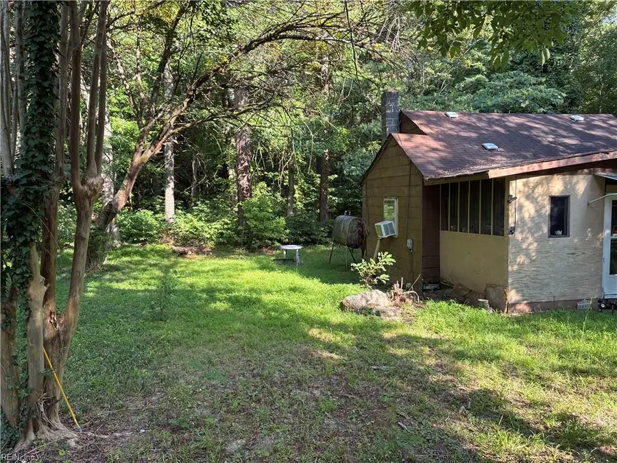 307 Church Rd Road, Yorktown, VA 23690 - #2