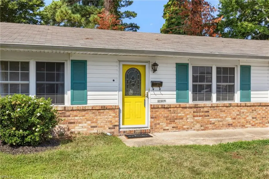3604 Starlighter Drive, Virginia Beach, VA 23452 - #2