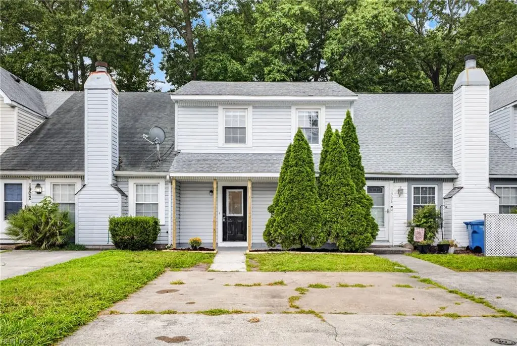1904 Woodgate Arch, Chesapeake, VA 23320 - #1