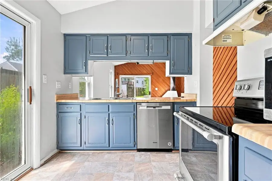 1807 Pope Street, Virginia Beach, VA 23464 - #3