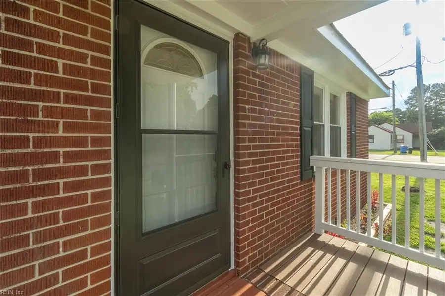 1302 Portlock Road, Chesapeake, VA 23324 - #2