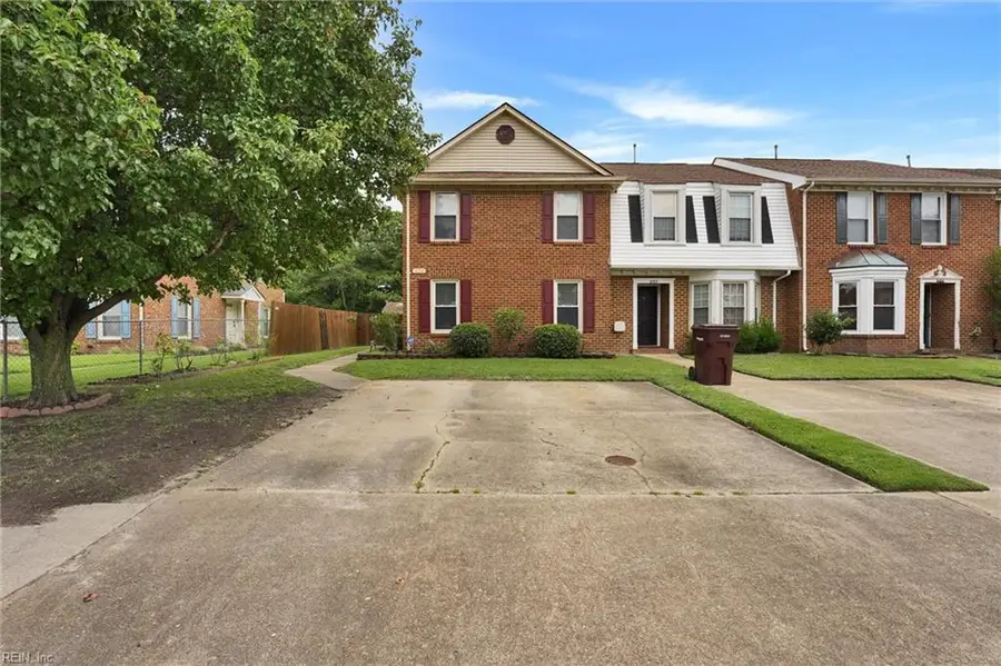 839 Sommerville Crescent, Chesapeake, VA 23320 - #2