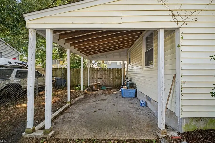 425 Lenox Avenue, Norfolk, VA 23503 - #3