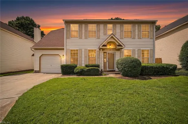 320 Oak Lake Terrace, Chesapeake, VA 23320