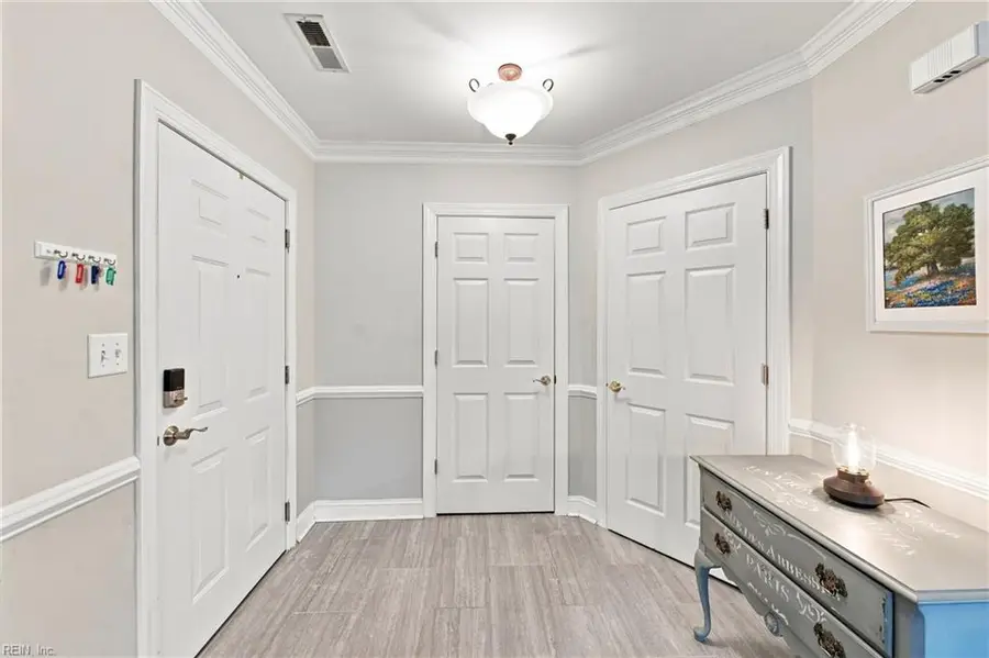 5 Harbor Watch Drive #405, Chesapeake, VA 23320 - #3