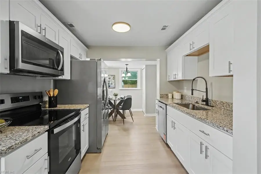 28 Pollux Circle W, Portsmouth, VA 23701 - #3