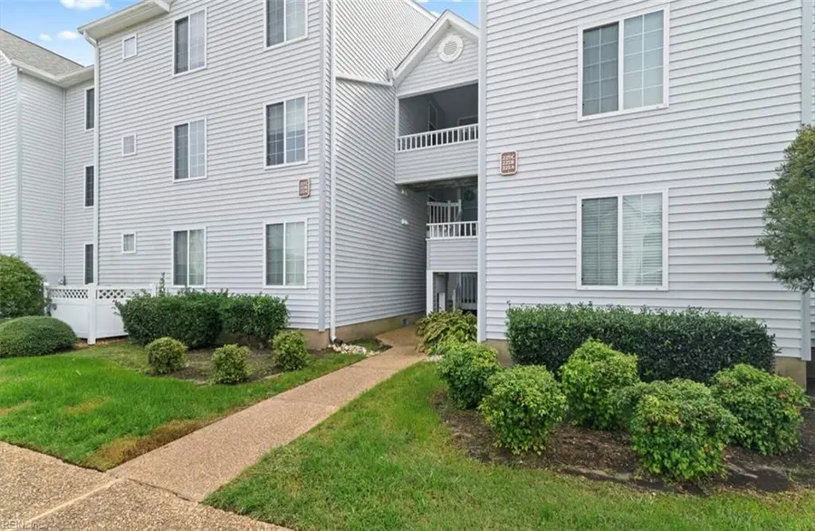 223 Island Cove Court #C, Hampton, VA 23669 - #2