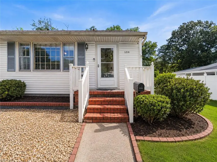 1214 Tyler Avenue, Newport News, VA 23601 - #2