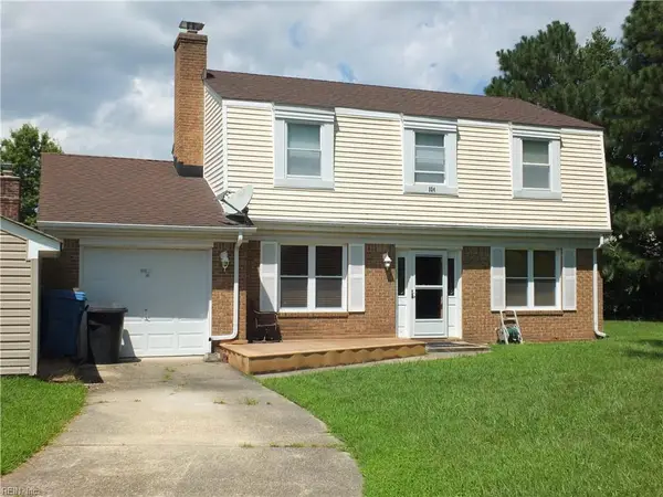 924 Woodhue Court, Virginia Beach, VA 23452
