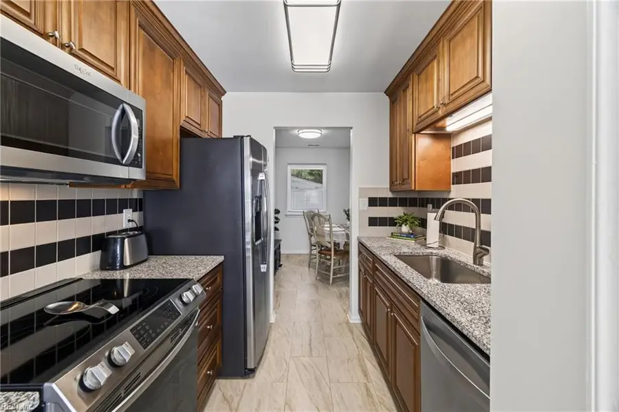 3410 Waltham Circle, Virginia Beach, VA 23452 - #3