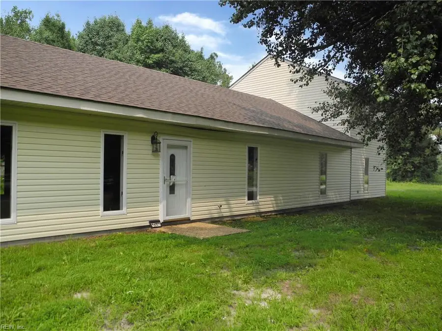 4476 Noahs Lane, Gloucester, VA 23061 - #2