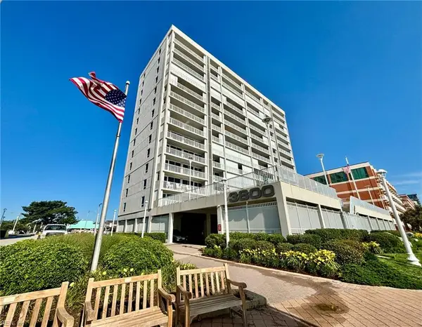 3800 Atlantic Avenue #604, Virginia Beach, VA 23451