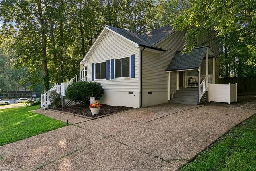 106 Copperfield, Williamsburg, VA 23185 - #2
