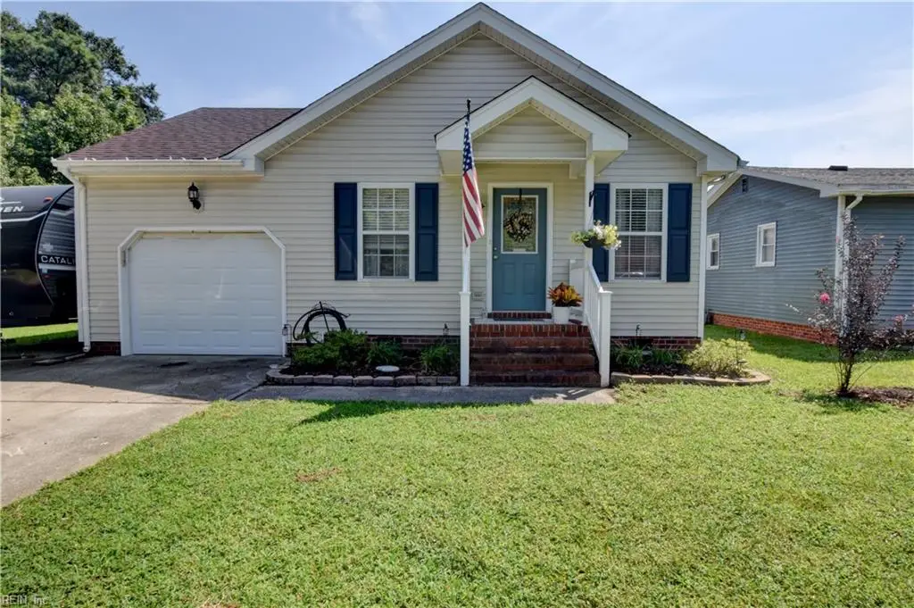 1522 Lilac Avenue, Chesapeake, VA 23325 - #1