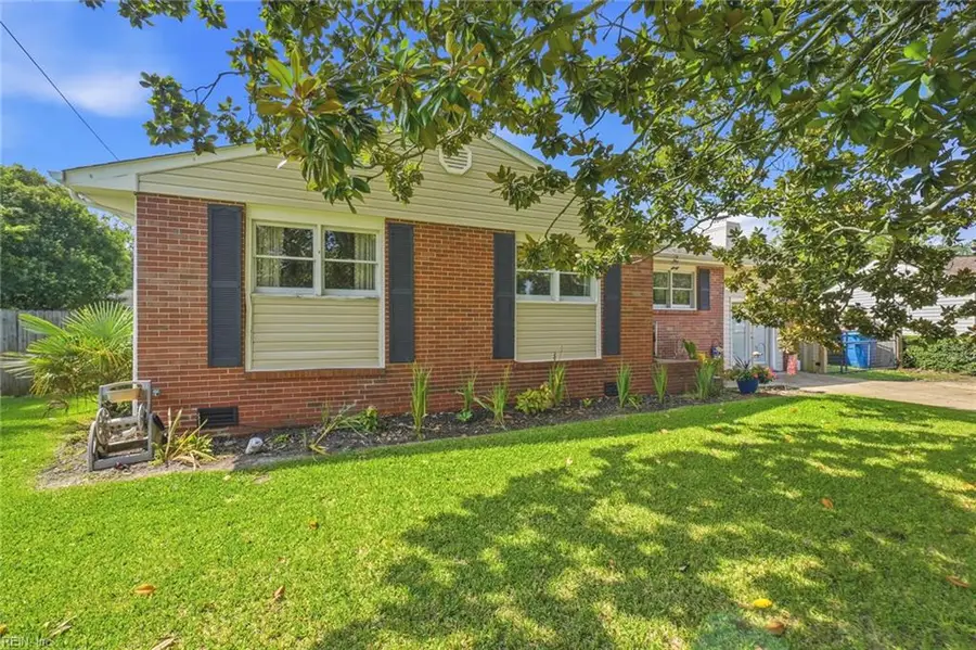 308 Ponca Circle, Virginia Beach, VA 23462 - #2