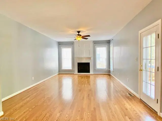 412 Brentmeade Drive, Yorktown, VA 23693 - #3