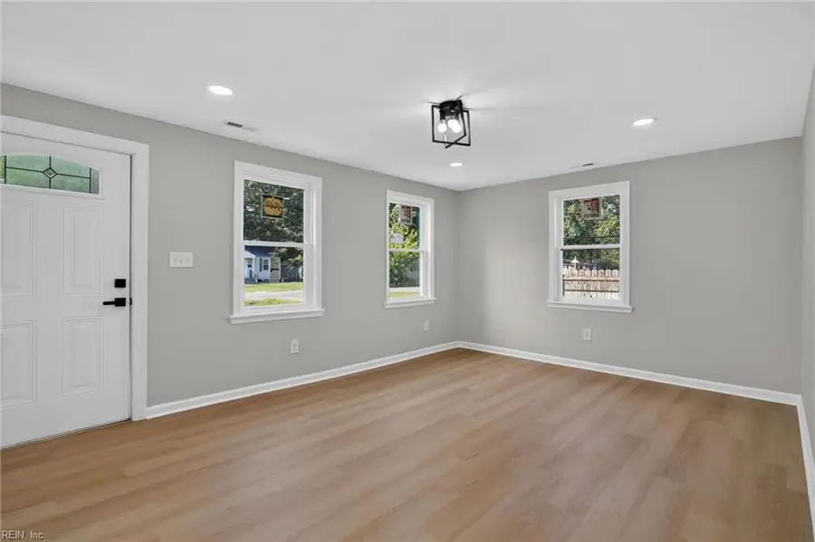 802 Paul Street, Newport News, VA 23605 - #2