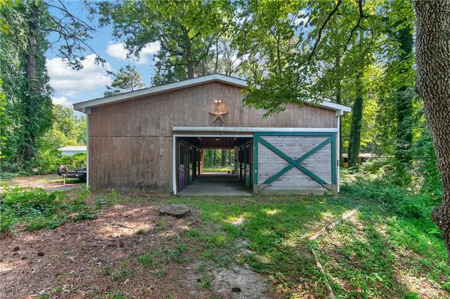 6515 Ark Road, Gloucester, VA 23061 - #3