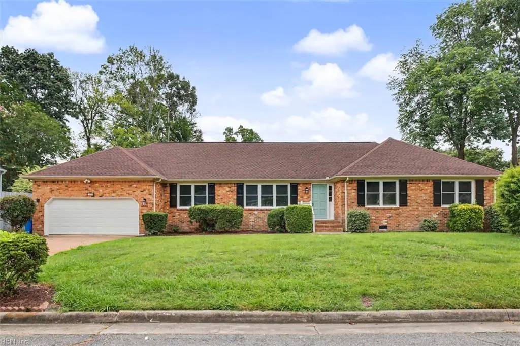904 Stockbridge Drive, Virginia Beach, VA 23464 - #1