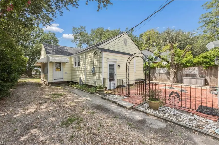 937 Little Bay Avenue, Norfolk, VA 23503 - #3