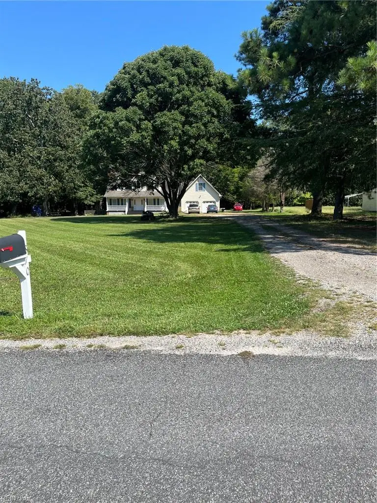 870 Carlton Road, Wake, VA 23176 - #2