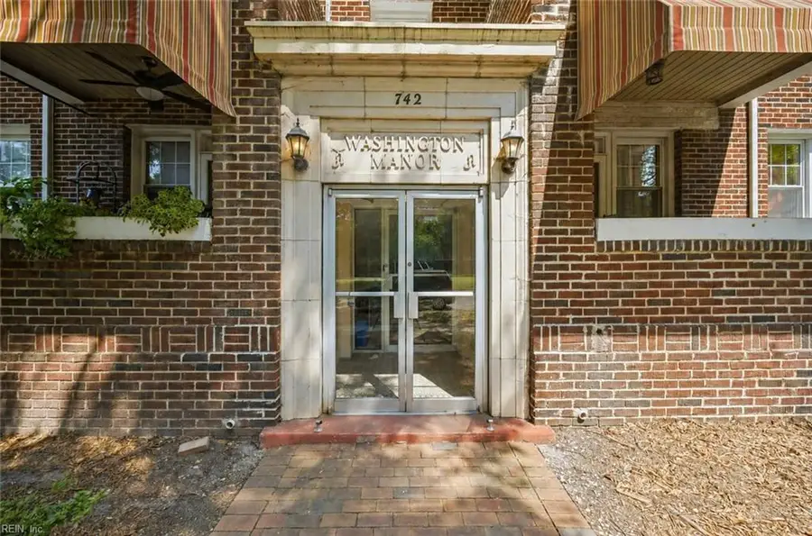 742 Washington Park #A3, Norfolk, VA 23517 - #3