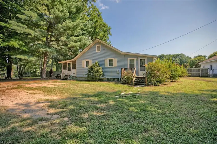 7275 Bray Road, Hayes, VA 23072 - #3