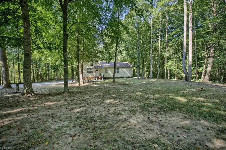 11703 Mitchell Road, Saluda, VA 23149 - #2