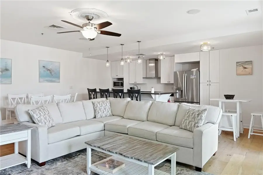 3738 Sandpiper Road #437B, Virginia Beach, VA 23456 - #3