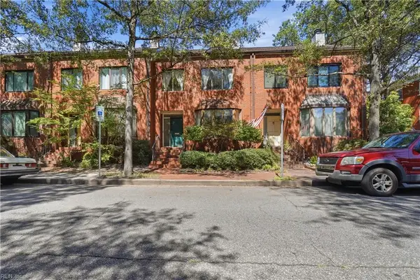 332 College Place, Norfolk, VA 23510
