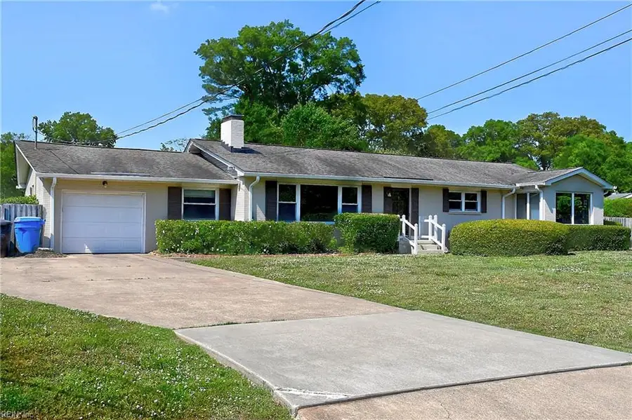1820 Ashley Drive, Virginia Beach, VA 23454 - #2