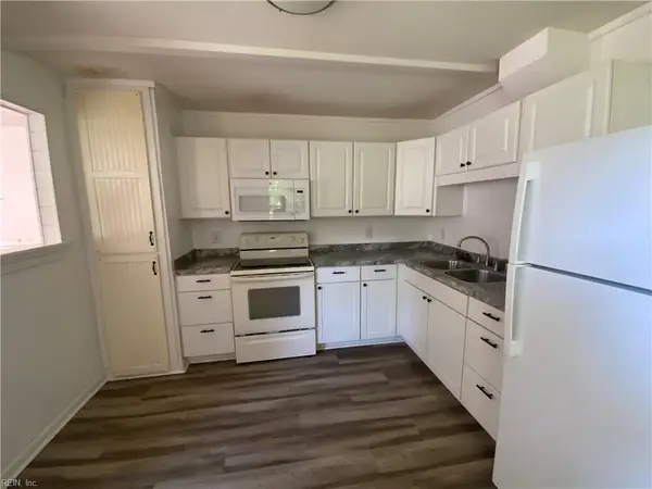 35 Phelps Circle, Hampton, VA 23663