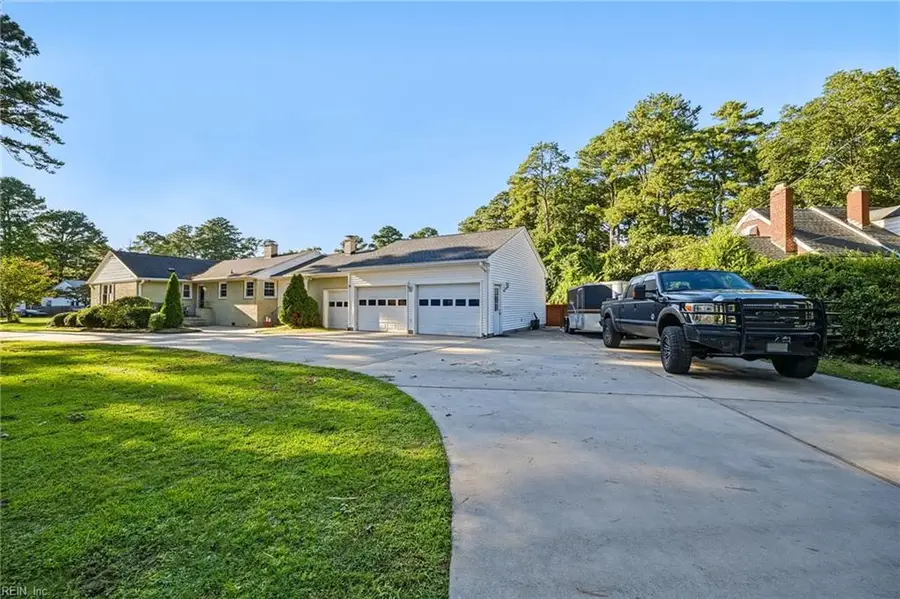 4400 Duke Drive, Portsmouth, VA 23703 - #2