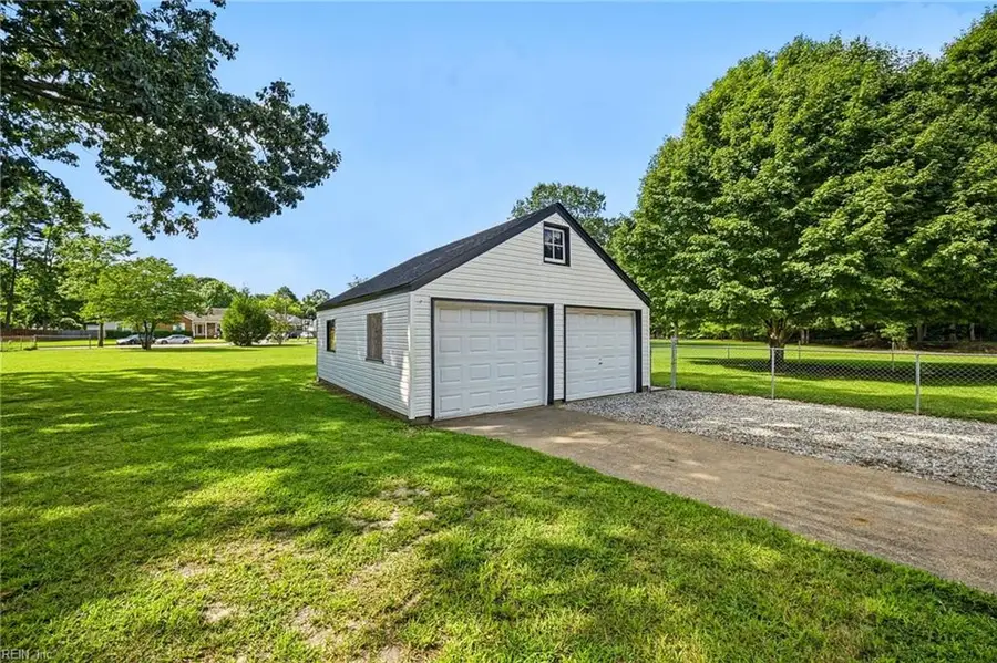 4057 Woodland Drive, Chesapeake, VA 23321 - #3