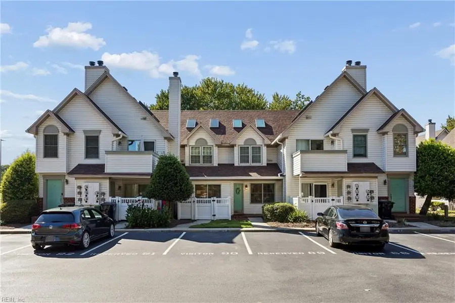 1 Tamarisk Quay #B, Hampton, VA 23666 - #2