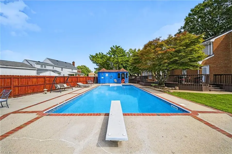 387 Brock Circle, Norfolk, VA 23502 - #2