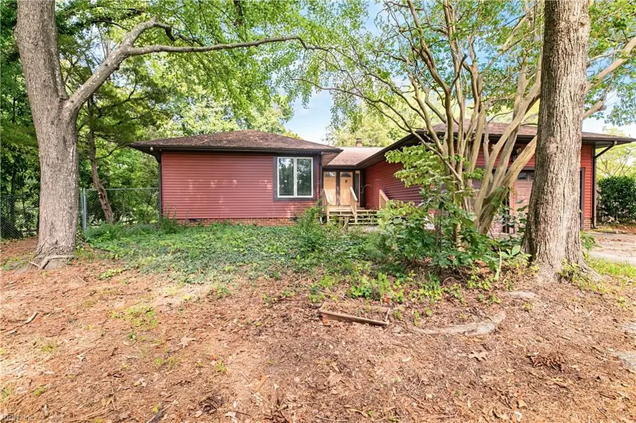 223 Yorktown Road, Yorktown, VA 23693 - #2