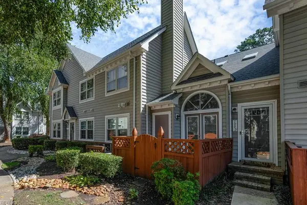 700 Nottoway River Court #D, Chesapeake, VA 23320