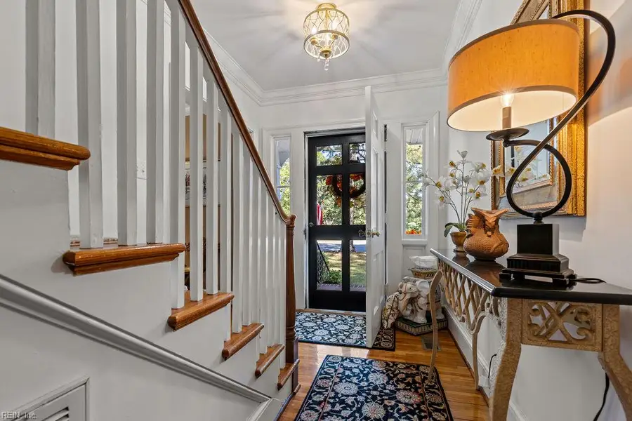 909 Clay Street, Franklin, VA 23851 - #2