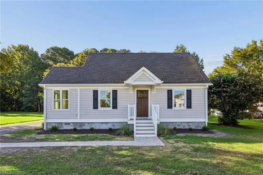 206 Shirley Road, Seaford, VA 23696 - #3