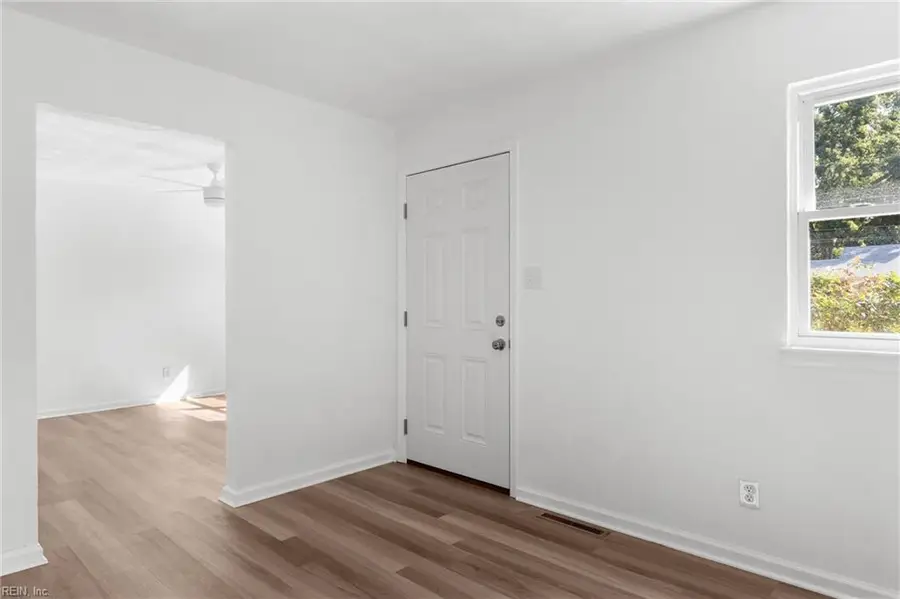 417 Taldan Avenue, Virginia Beach, VA 23462 - #3