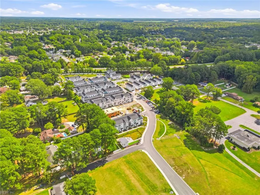 906 Bernard Lane, Chesapeake, VA 23322 - #3