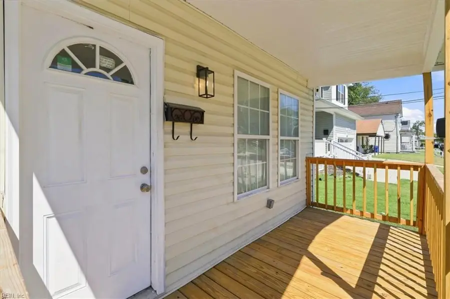 1027 31st Street, Newport News, VA 23607 - #2