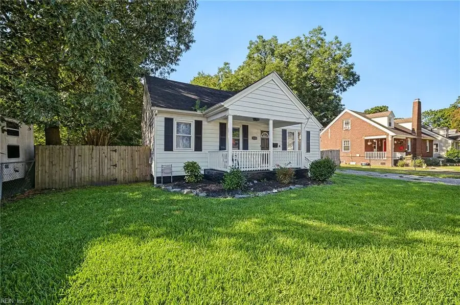 2123 Greenwood Drive, Portsmouth, VA 23702 - #2