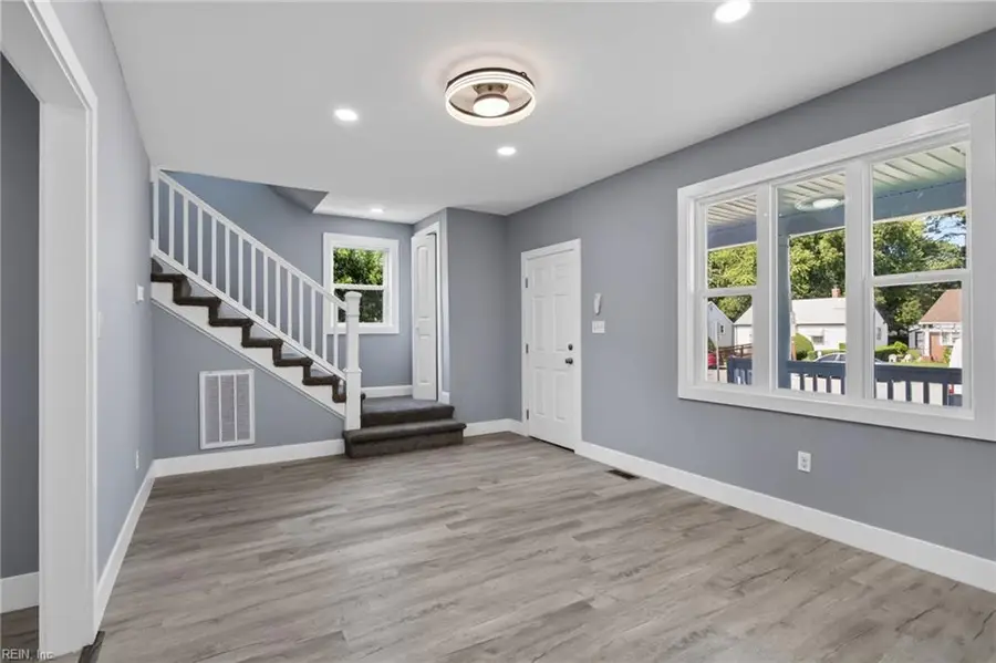 307 Hickory Avenue, Newport News, VA 23607 - #3